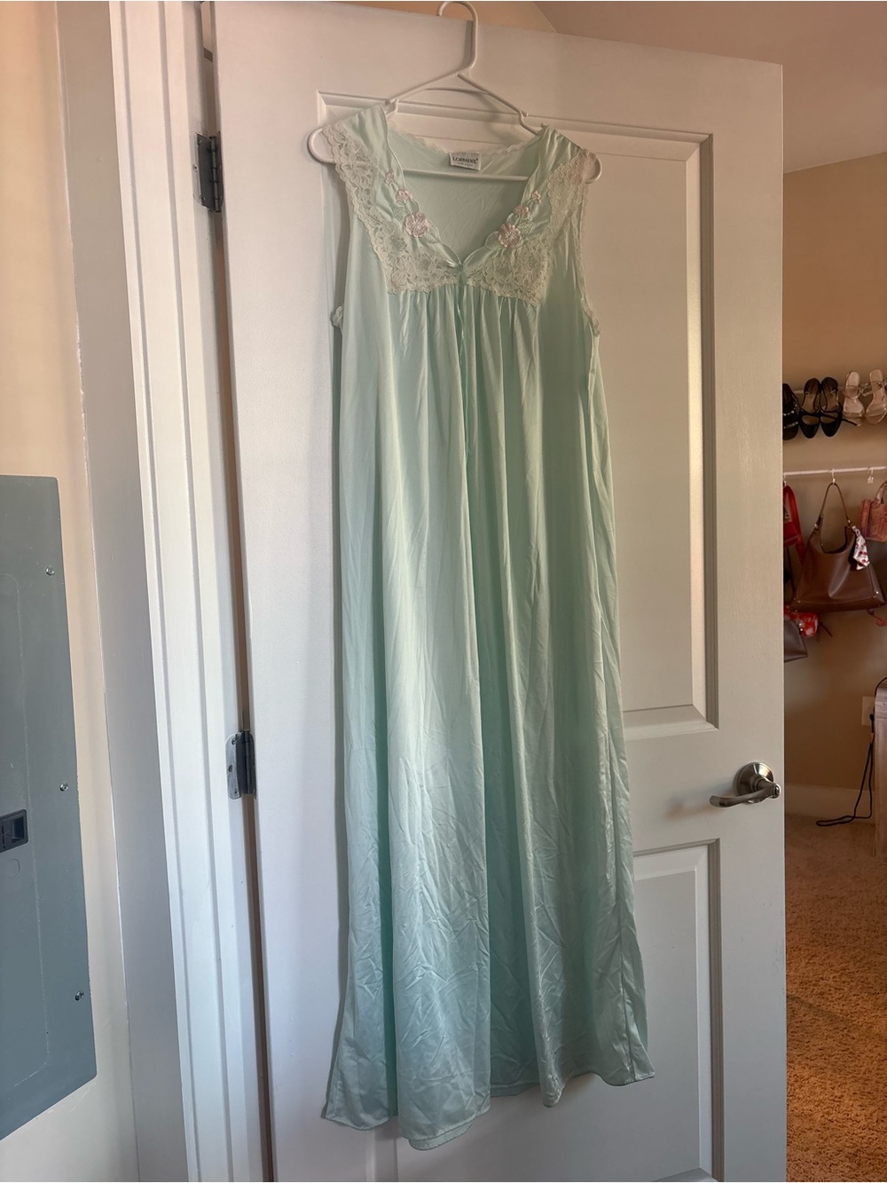 Light Mint Green Lace-Trim Nightgown